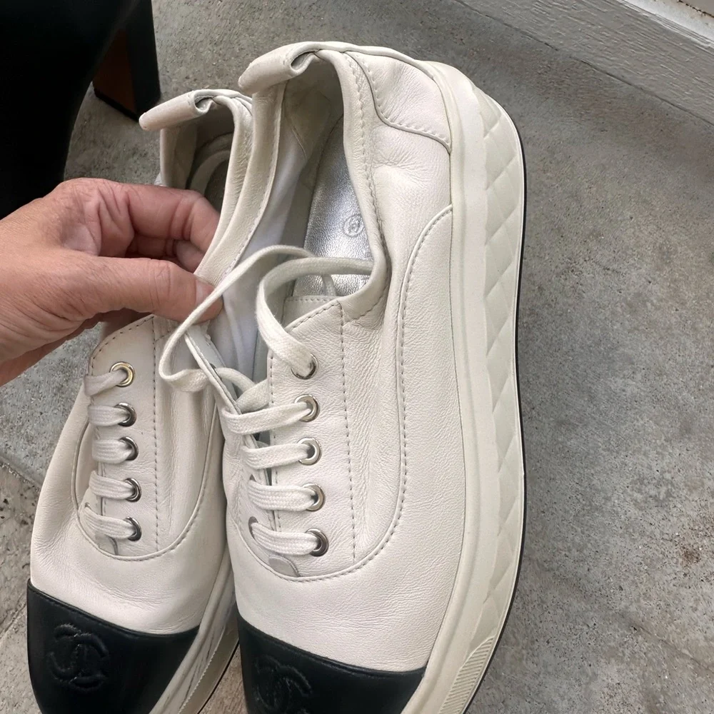 Chanel White and Black Leather Sneakers - Picture 10 of 16